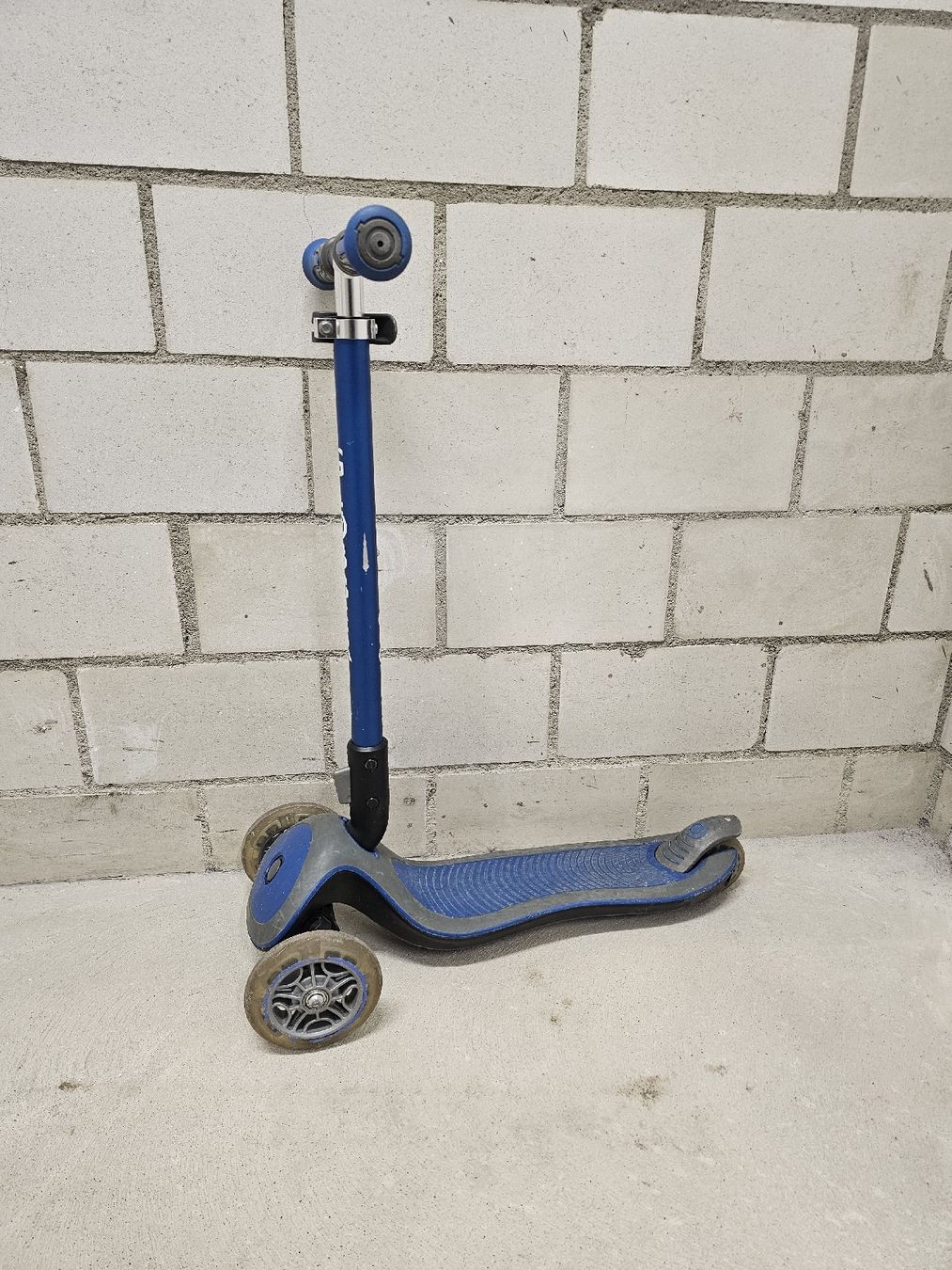 Globber Veicoli per bambini: Globber Kinder Roller, blau Trotti – Usato da Rickenbach Sulz venduto da VickyJolina 2