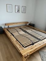 Bett in schöner Holzoptik inkl. Lattenrost