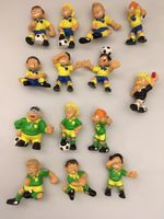 Zweifel 19 Stk Sammelfiguren Mini-Kickers von 2005