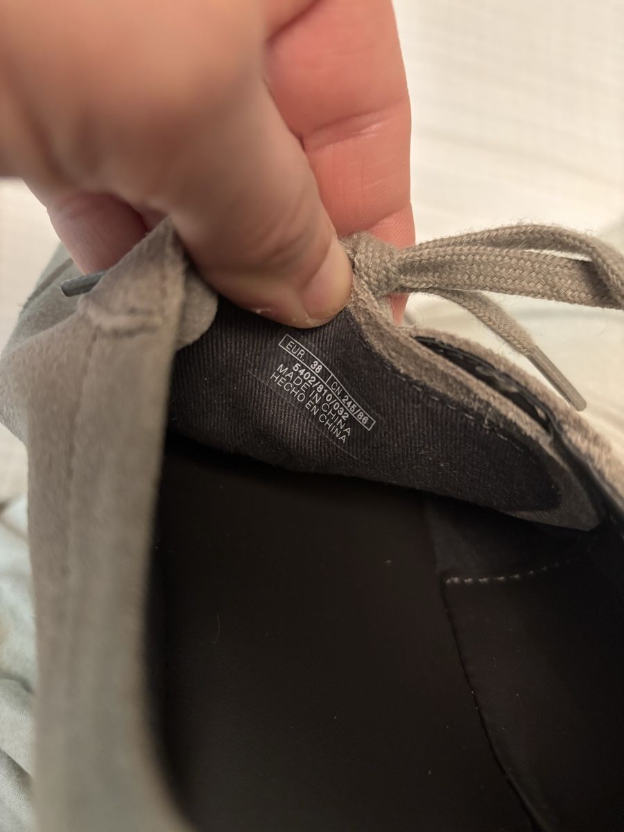 Zara Damenschuhe: Bequemer Wildleder Schuh Gr.38 Zara – Neu (gemäss Beschreibung) aus St. Gallen von heartbug 3