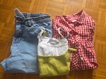 Jeans, Bluse und T-Shirt Gr. M/L