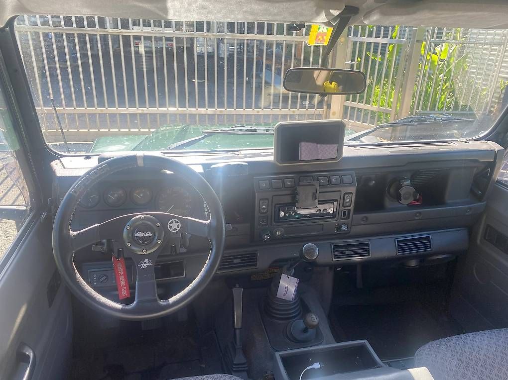 Automobili: Land Rover Defender 110 - TD5 – Usato da Melide venduto da gia_s9fv 2