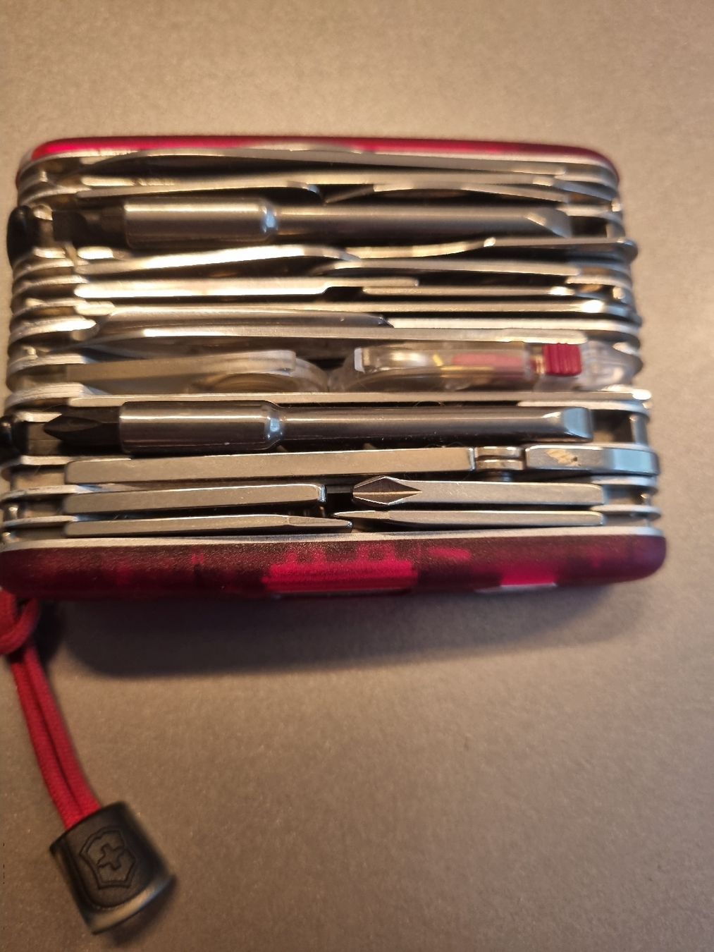 Victorinox Coltelli tascabile: Victorinox Taschenmesser Rot mit Display gebraucht – Nuovo (secondo la descrizione) da Baar venduto da Saegi1 3