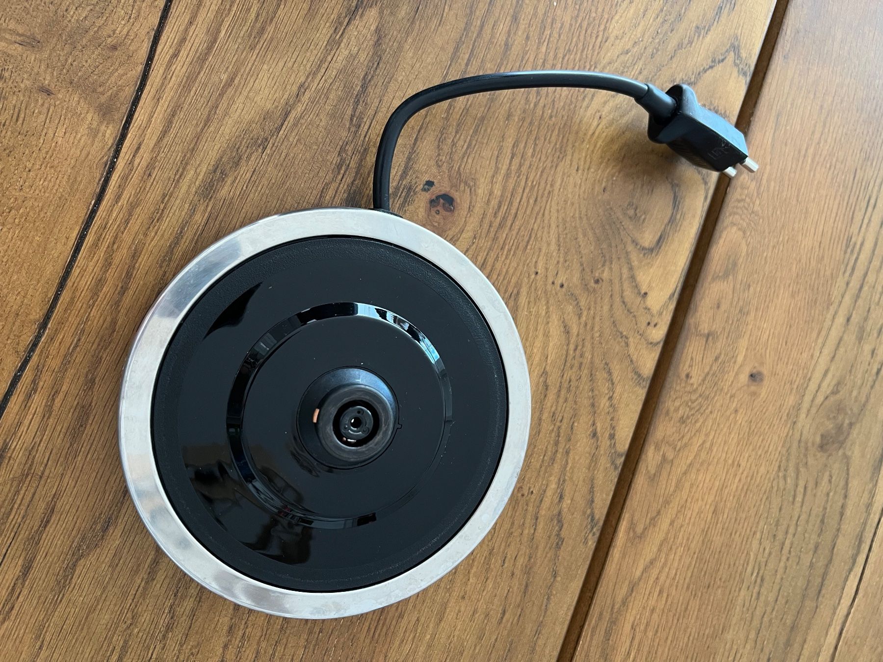 Russell Hobbs Bollitori: Russell Hobbs Wasserkocher – Usato da Naters venduto da powerlara_ 3