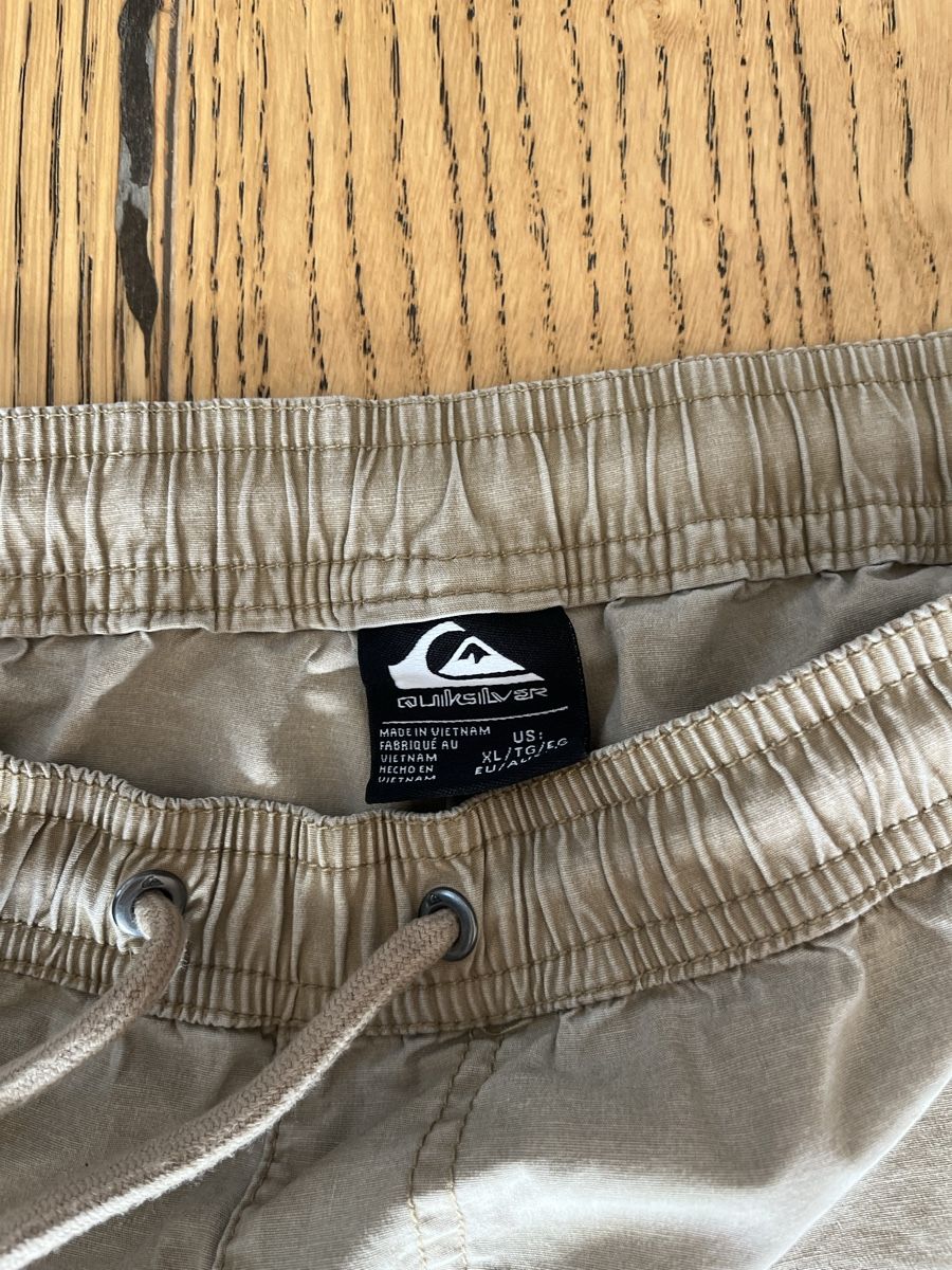 Quiksilver Pantaloni: Short Quiksilver homme S – Usato da Riaz venduto da bigbellyla 2