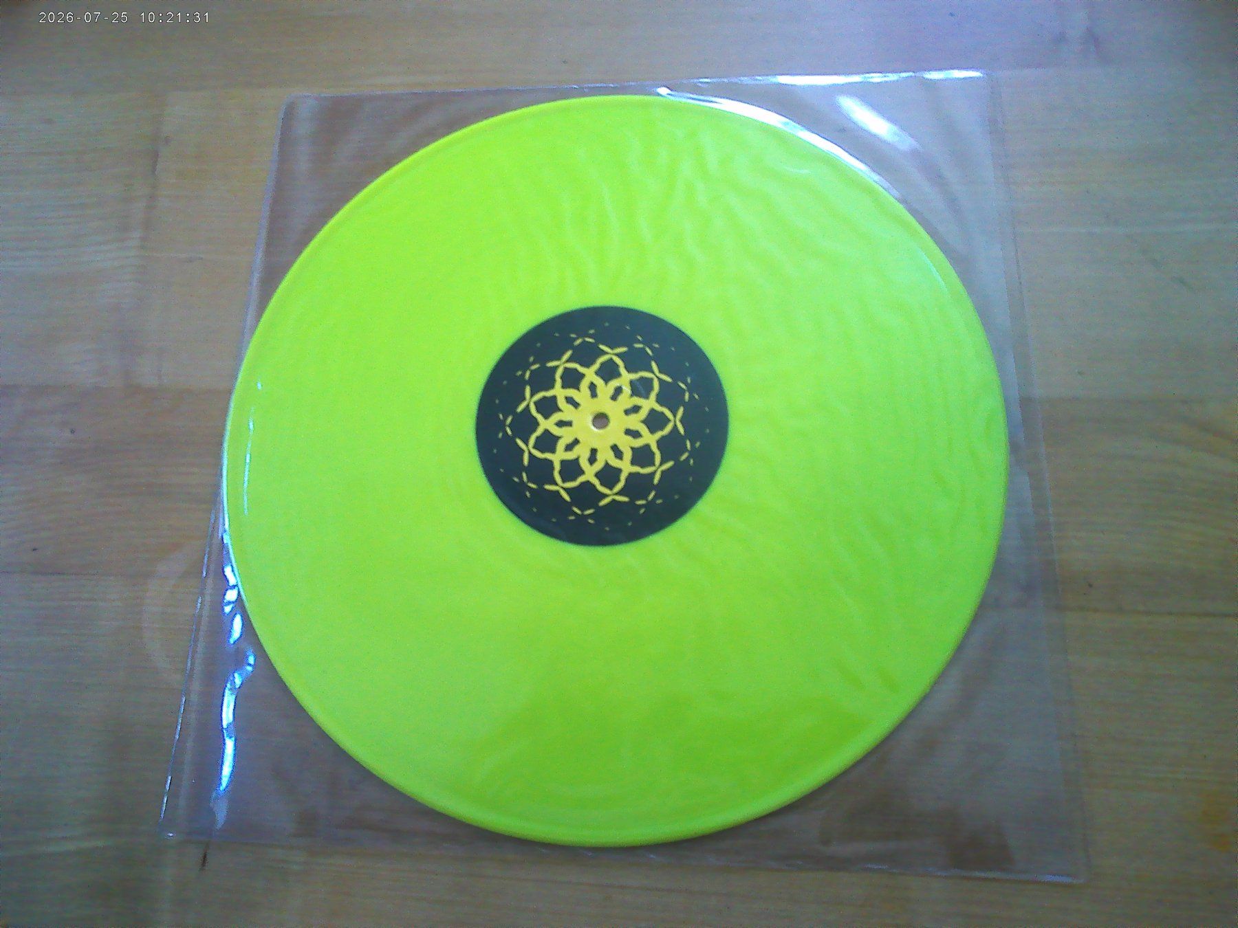 Dischi in vinile: COSMOSIS Moonshine / The Outer Limits YELLOW - UK 1997 – Nuovo e nell'imballaggio originale da Zofingen venduto da mooni89