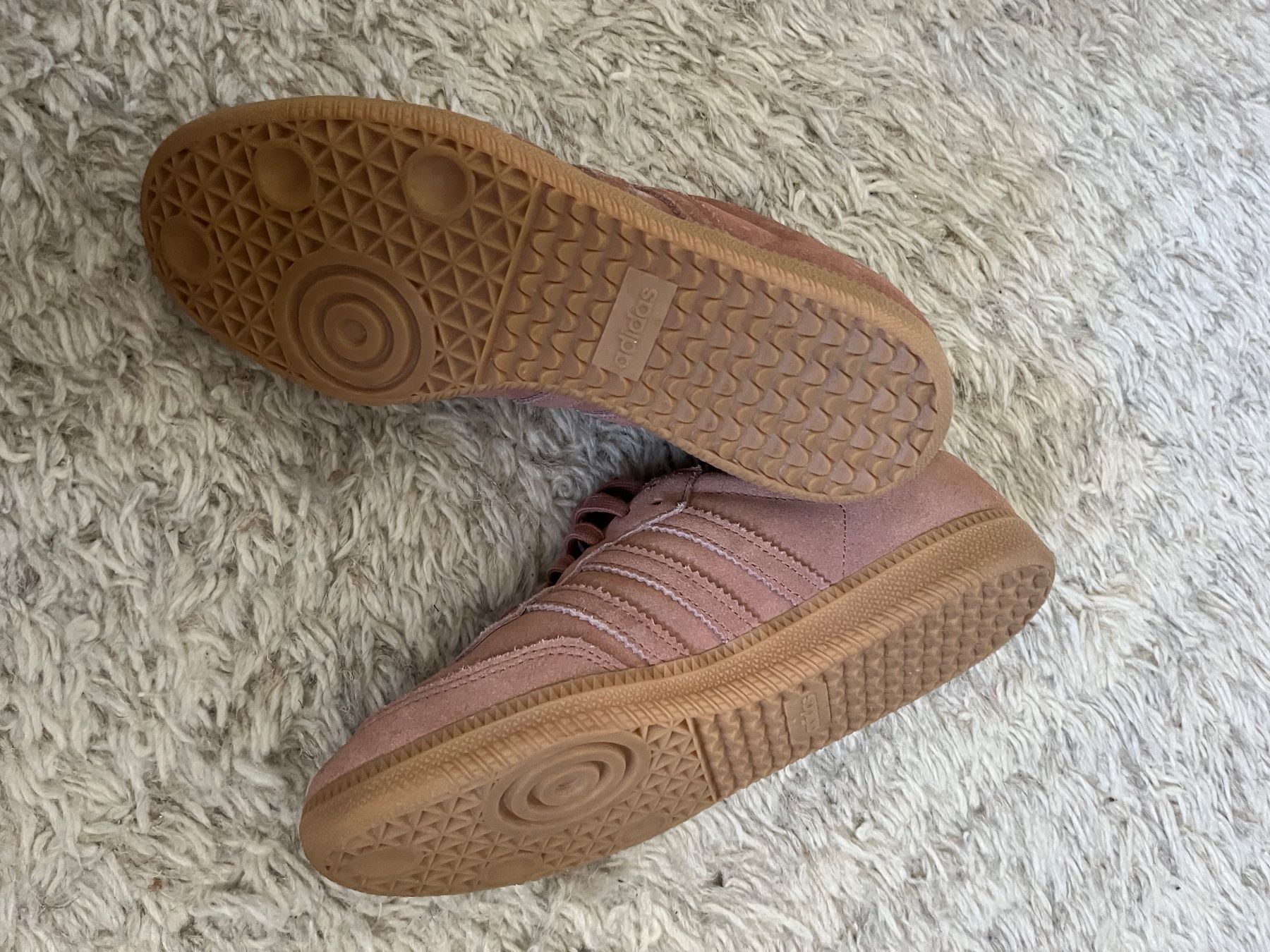 Adidas Scarpe da donna: Adidas Samba suede altrosa Gr. 391/3 – Usato da Utzenstorf venduto da Ismaele 4