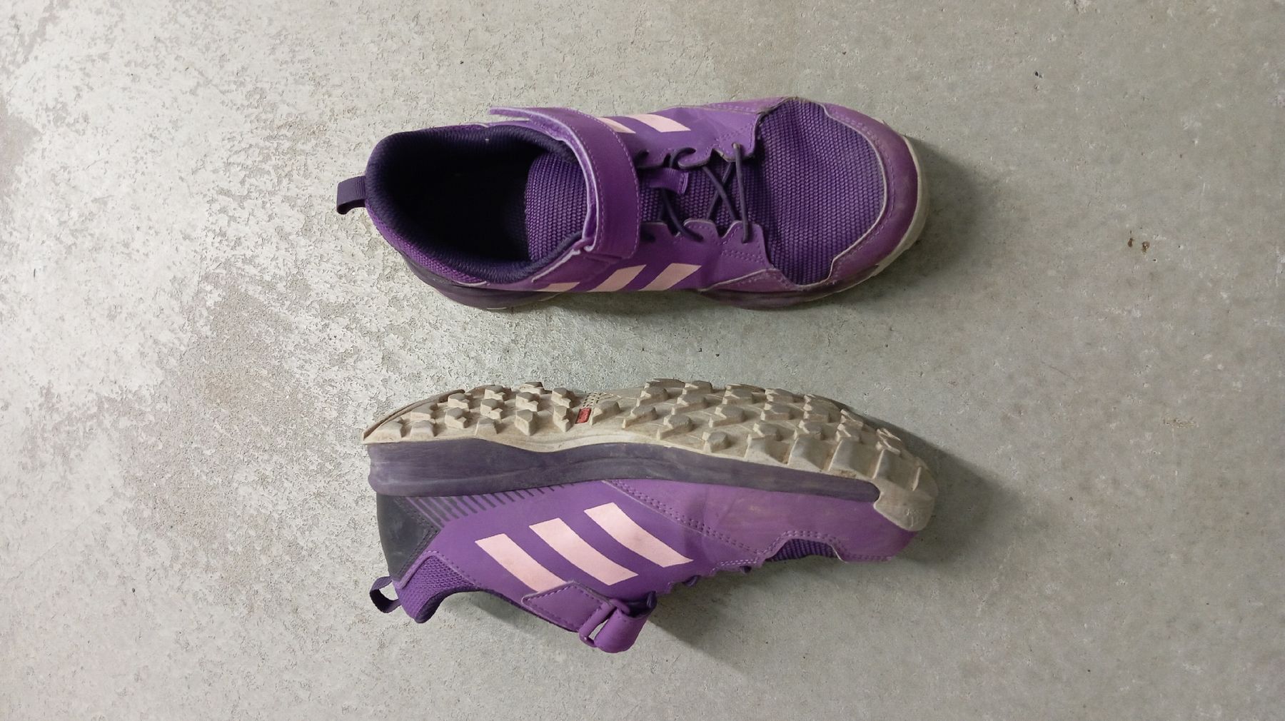Schuhe für Jungen: Adidas Trekking Schuhe Kinder 38 2/3 – Gebraucht aus Zug von gingerale30 1