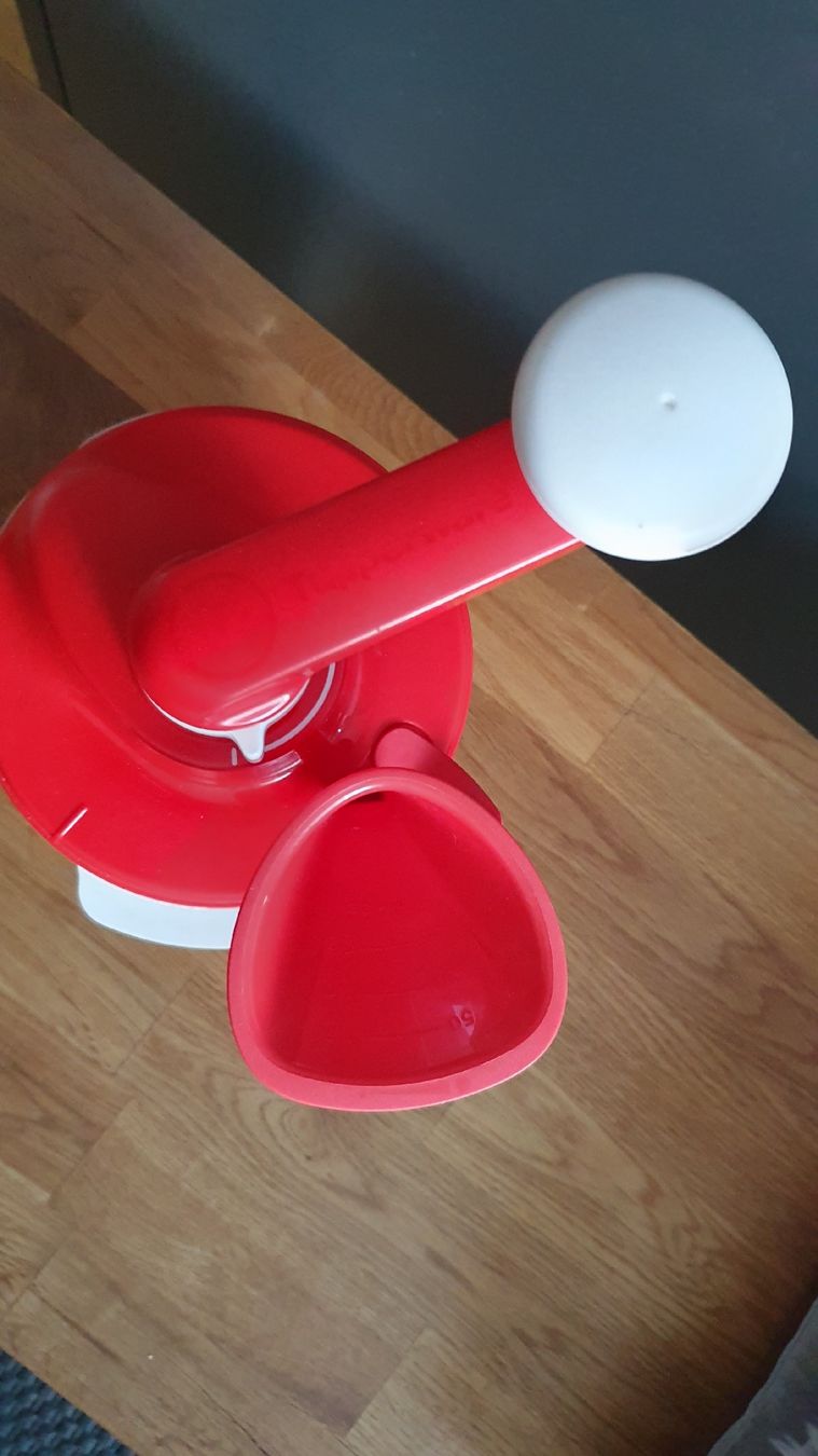 Tupperware Contenitori & Simili: Tupperware Easy Speedy 1,25 L Rührschüssel – Usato da Laufenburg venduto da megane1959 1