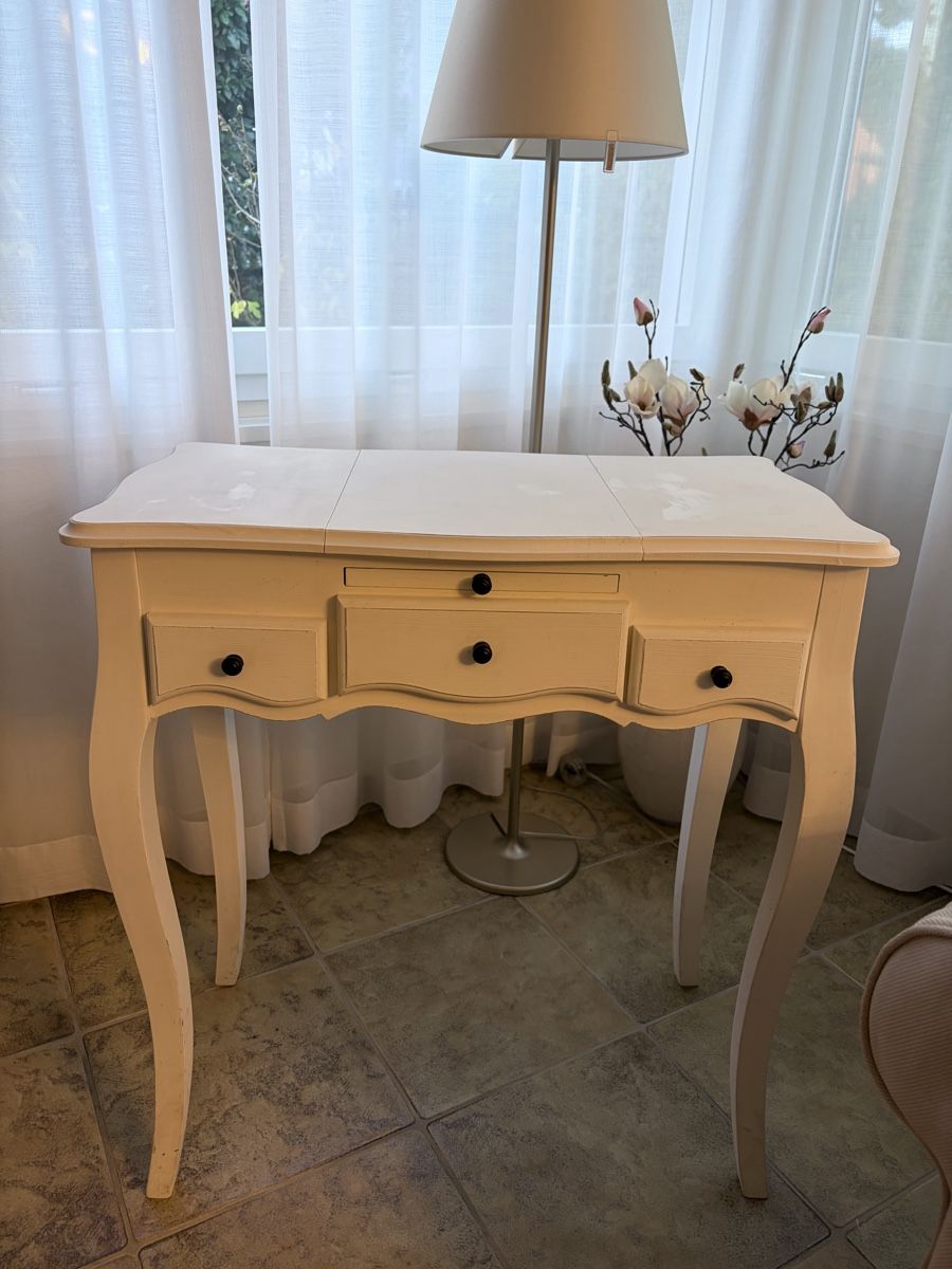 Maisons du monde Schminktische: Frisiertisch / Schminktisch (Coiffeuse Mathilde) – Gebraucht aus Rüschlikon von chr_2dl6 1