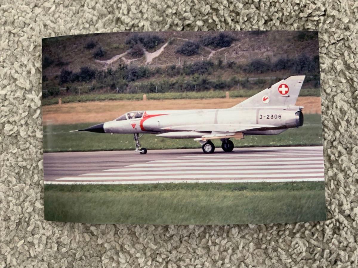 Cartes postales: Mirage IIIS der Schweizer Luftwaffe  13 x 18 cm – Neuf (Voir description) à Esslingen par Gargamel011