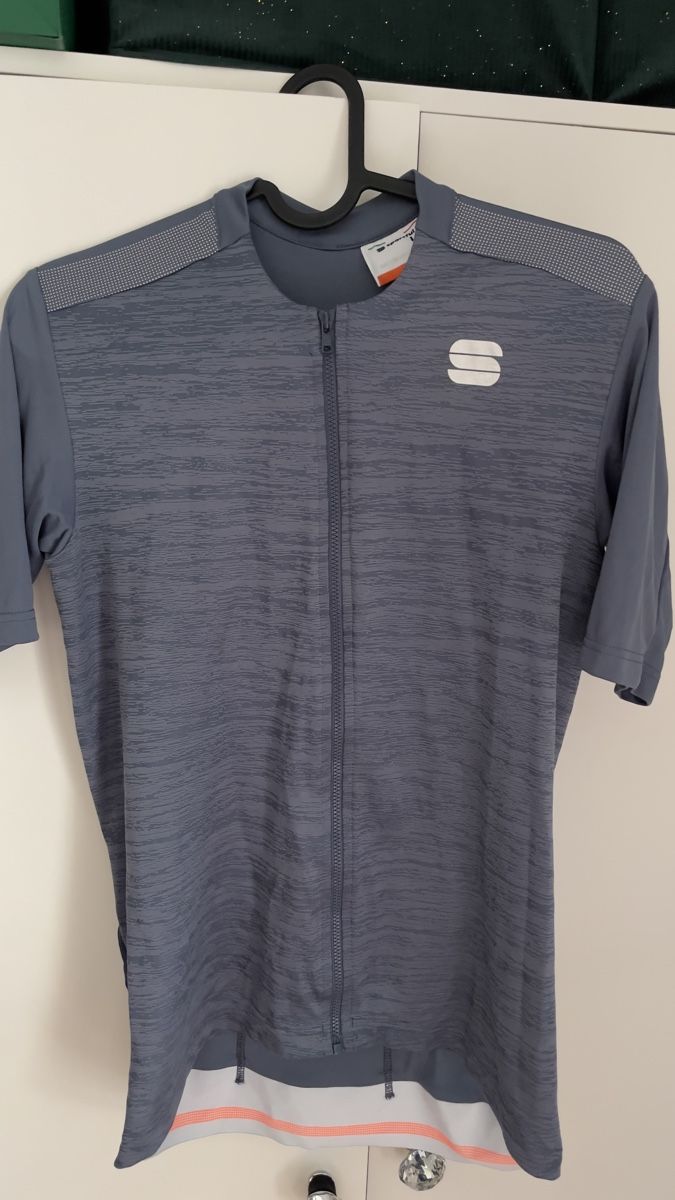 Maillots de corps & Pantalons: Sportful Jersey & Bibs  – D'occasion à Liebefeld par ottas 1