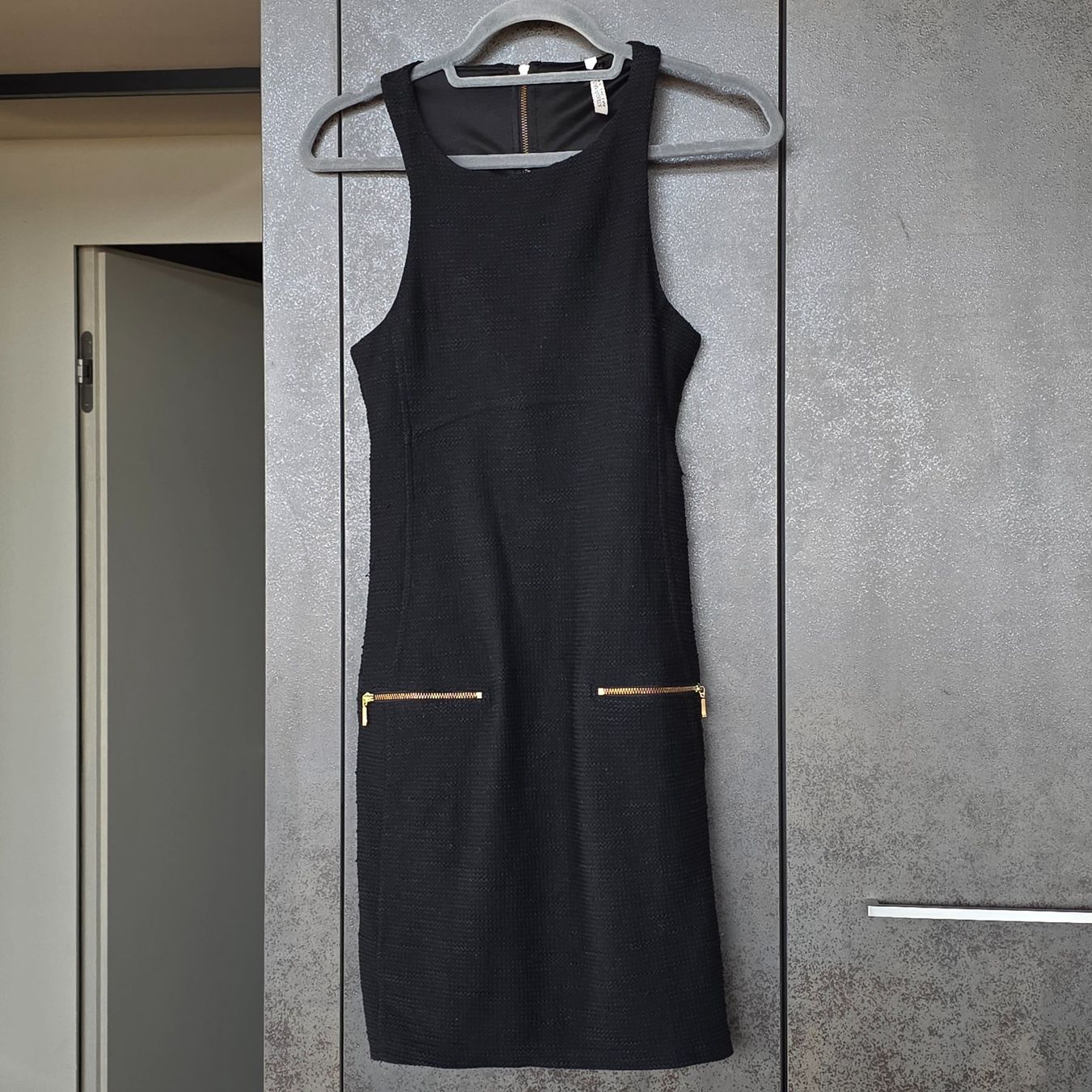 Stradivarius Vestiti: 🐸 STRADIVARIUS KLEID S SCHWARZ – Usato da Môtier (Vully) venduto da Frogs