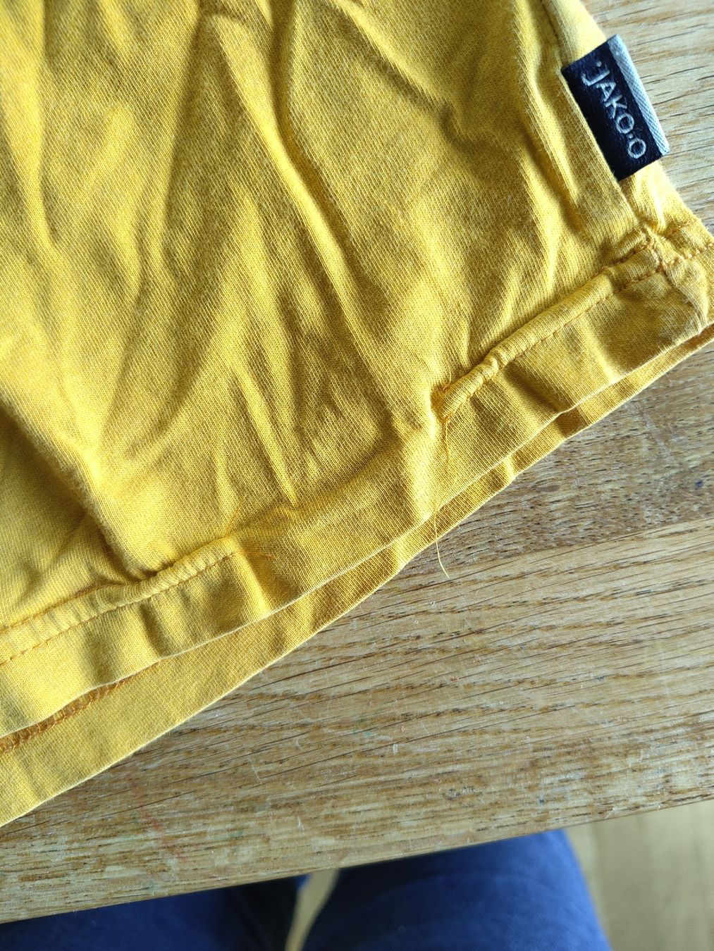 T-shirt: Zwei schöne Tshirts – Usato da Solothurn venduto da sam9129 3