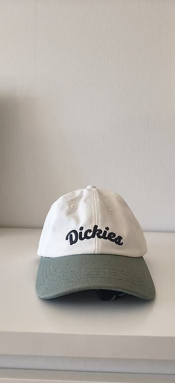 Copricapi, berretti & cappellini: Dickies Cap  Weiss/Khaki – Usato da Schaffhausen venduto da wanno 1