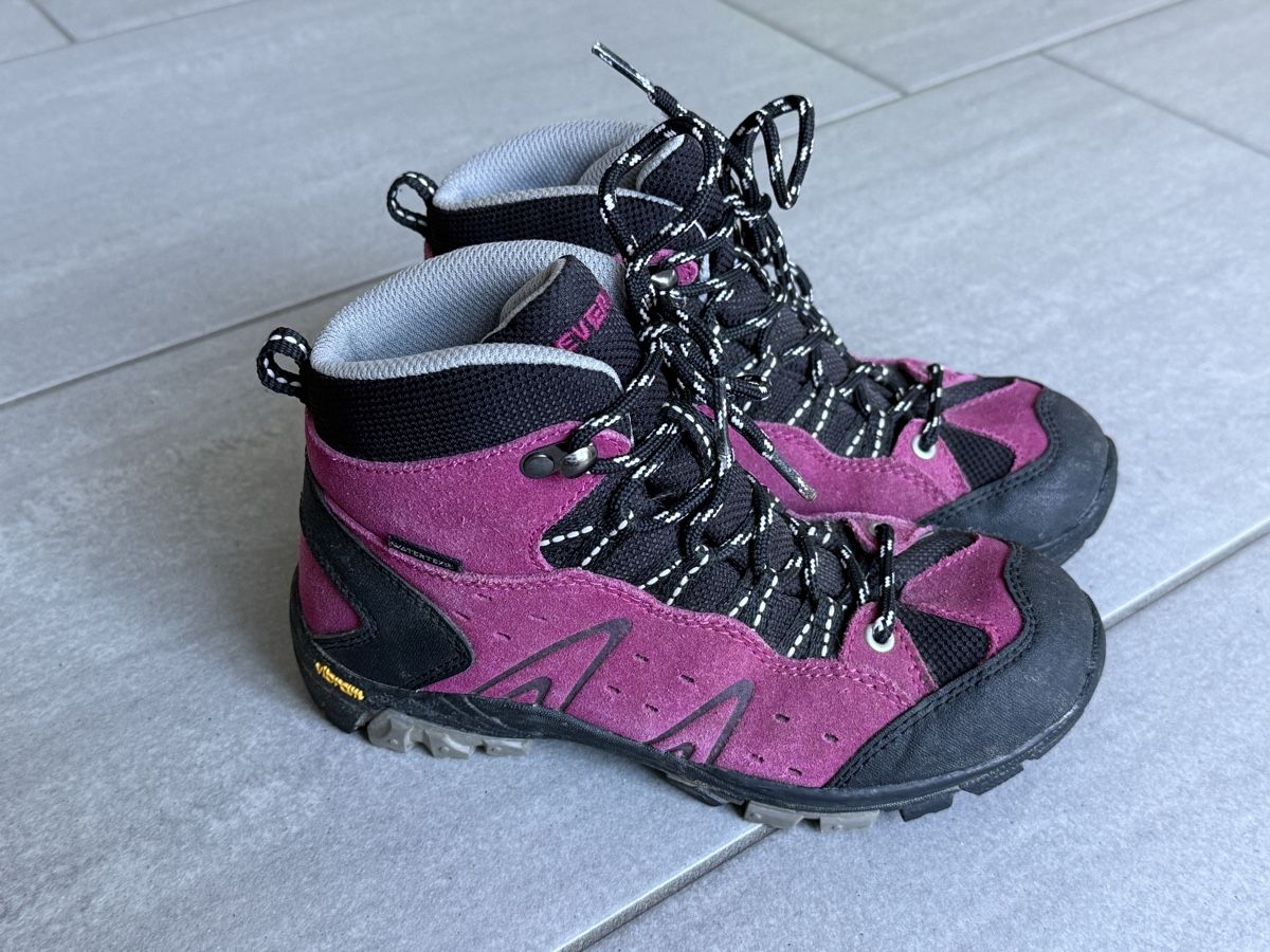 Everest Schuhe für Mädchen: Wanderschuhe Grösse 31 – Gebraucht aus Mägenwil von Bienchen8