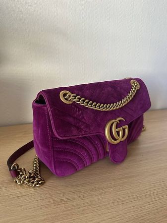 Gucci Marmont Samttasche Lila