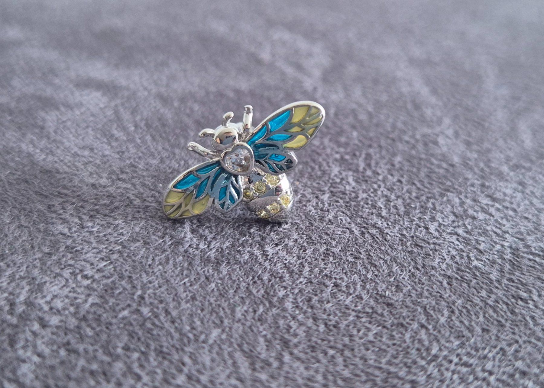 Ciondoli: Silber Charm Biene farbig +Garantie – Nuovo (secondo la descrizione) da Rotkreuz venduto da Carbone_Bijou-Shop