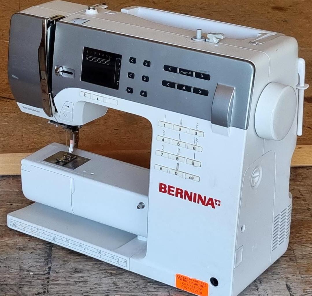Bernina Nähmaschinen: Nähmaschine Bernina B350 Machine à coudre – Defekt aus Collonges von arashee 1