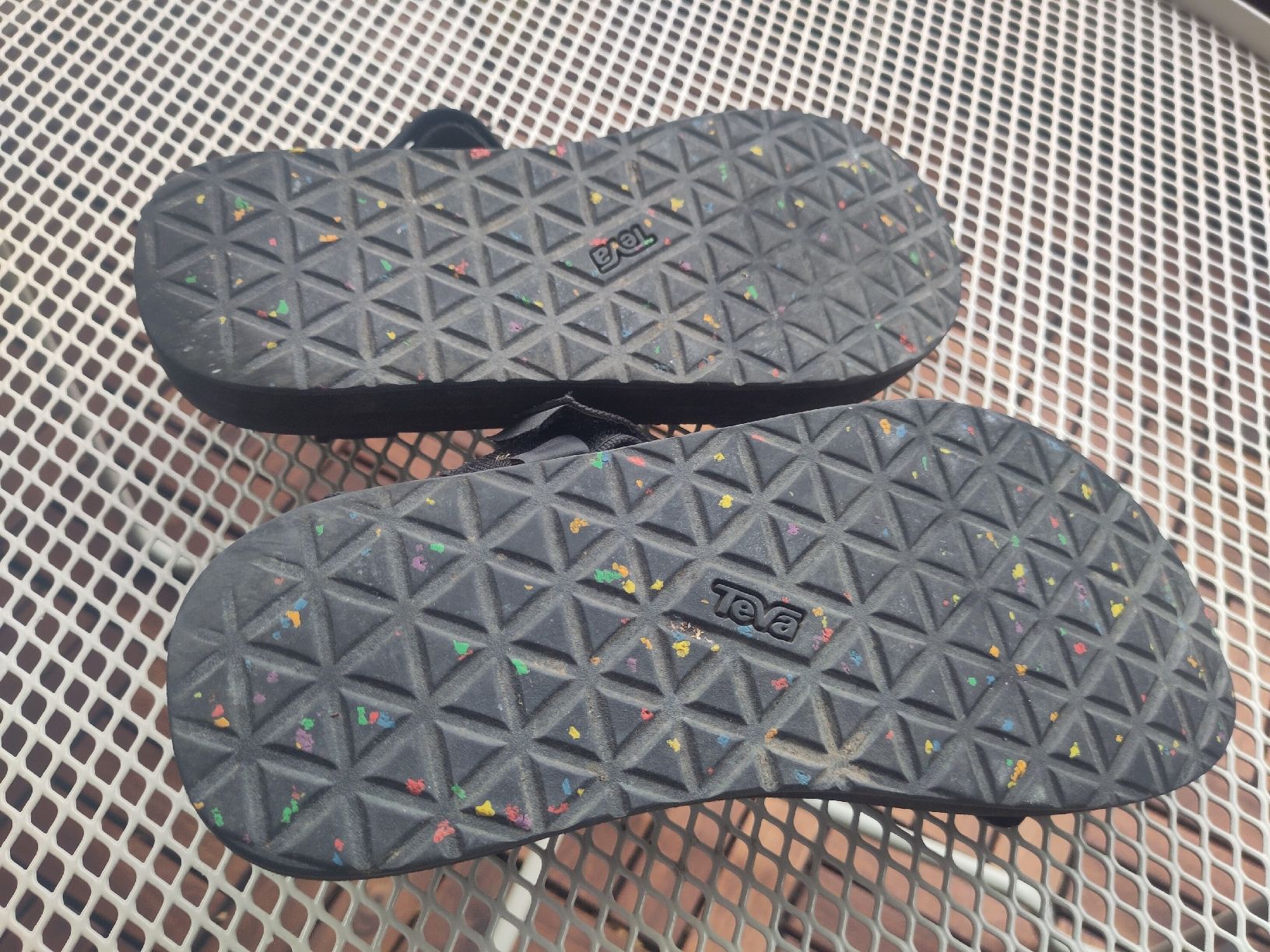 Scarpe da uomo: Teva Sandalen Pride Gr.42 – Usato da BERN venduto da Ihabern 2