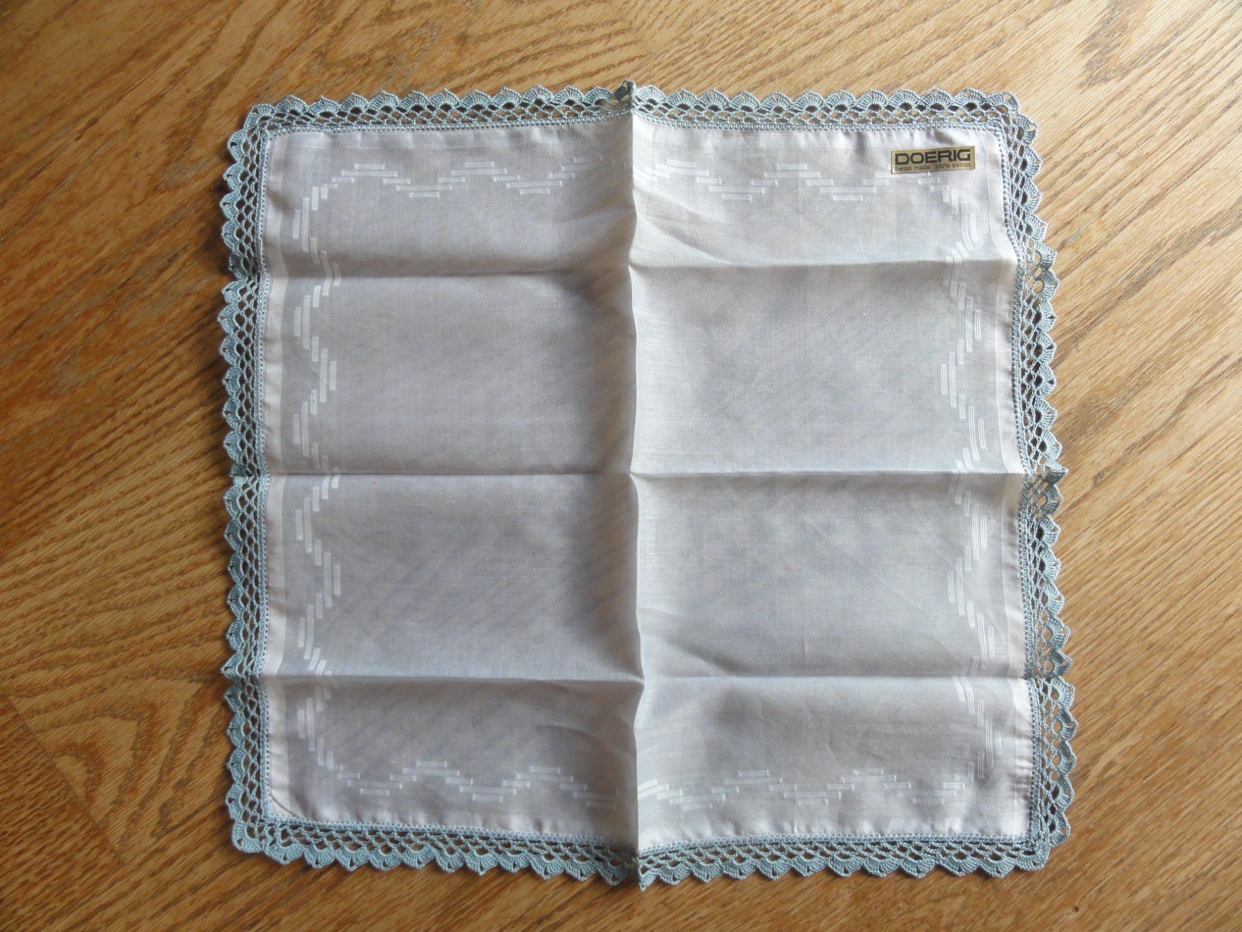 Sonstige Kleidung & Accessoires: Baumwoll-Nastuch mit Spitzen, neu! – Neu und originalverpackt aus Riedholz von Taweva