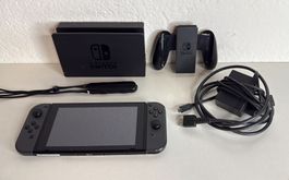 Nintendo Switch V1 Unpatched RCM kompatibel + Zubehör