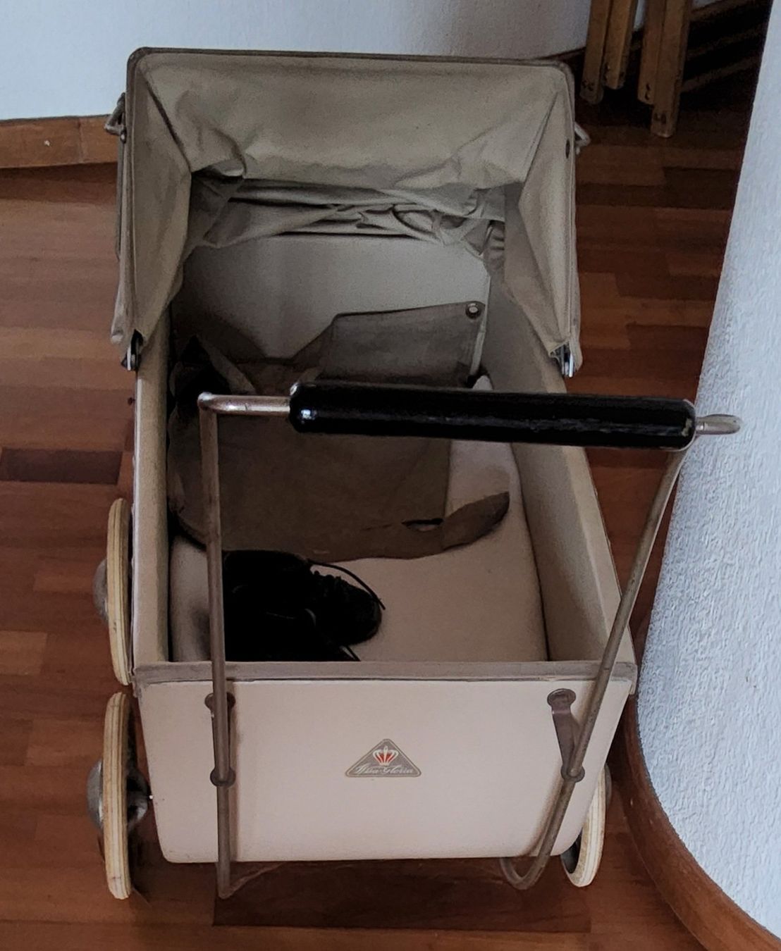 Puppenwagen: Puppenwagen – Gebraucht aus Hittnau von thalmanna 1