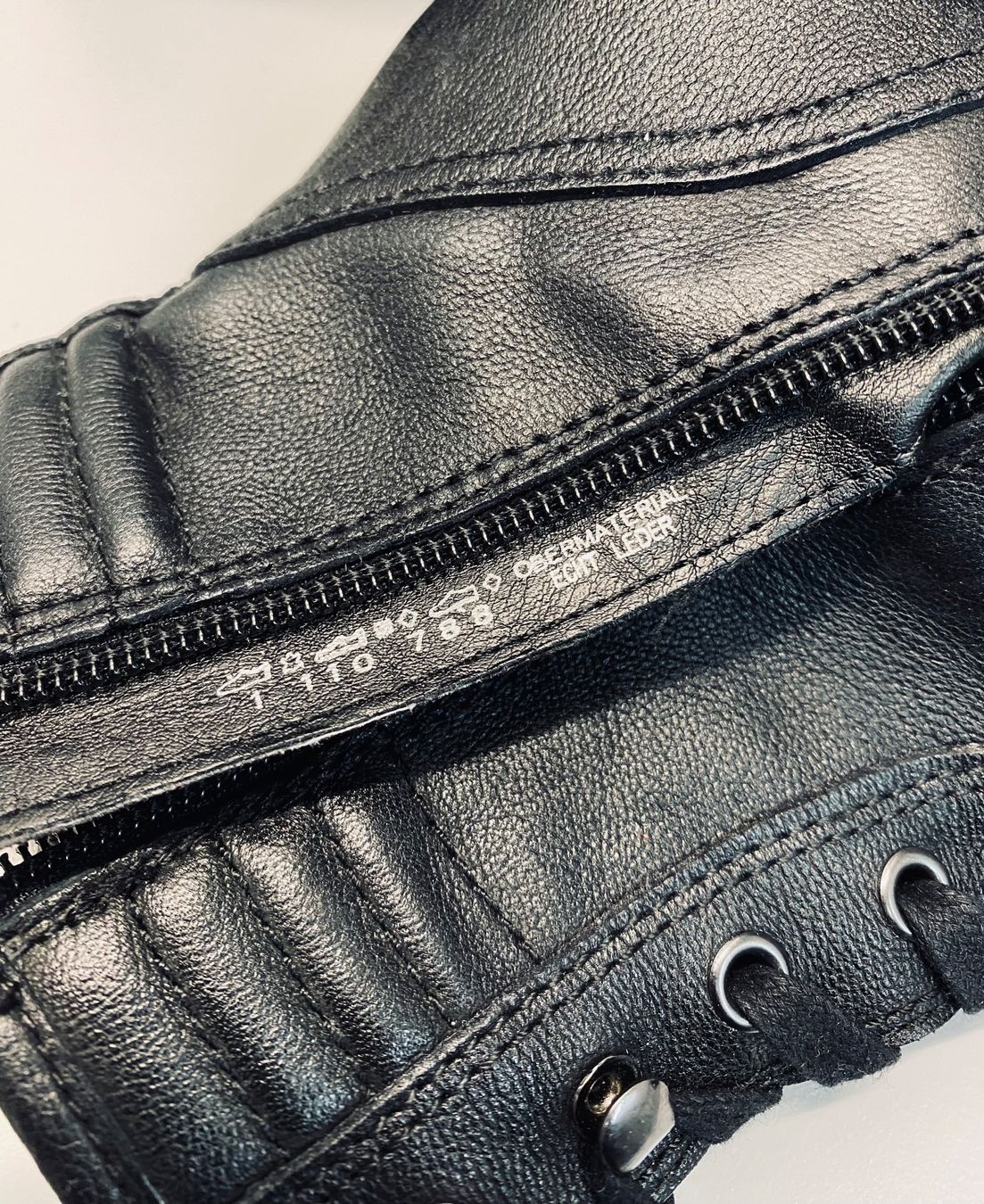 Scarpe da donna: Stiefeletten, schwarz, Gr. 38, neu – Nuovo (secondo la descrizione) da Bözberg venduto da RosmarieOb 3
