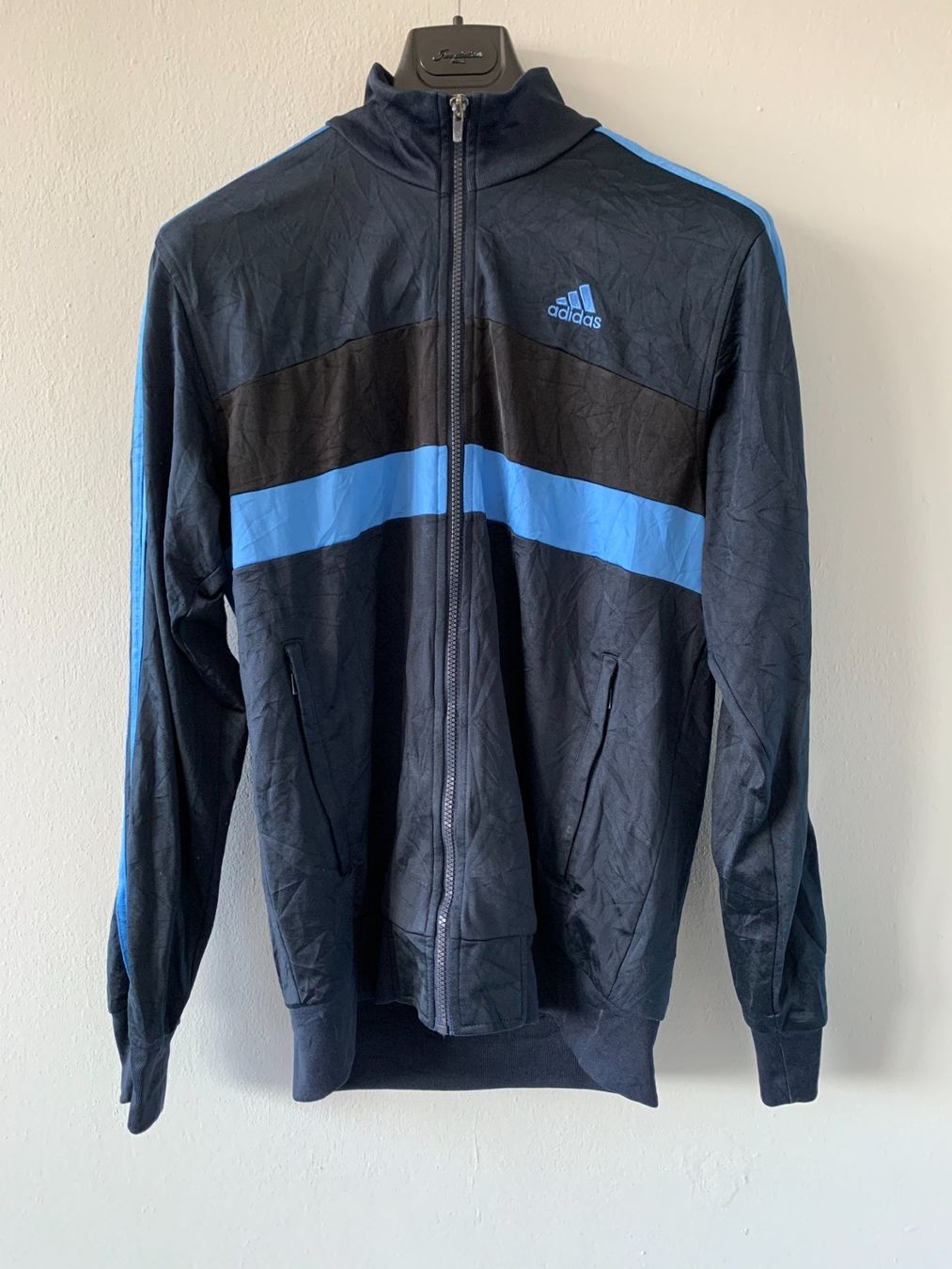 Adidas Giacche: Adidas Track Jacket size men M – Usato da Neuchâtel venduto da _Easy_to_Find_
