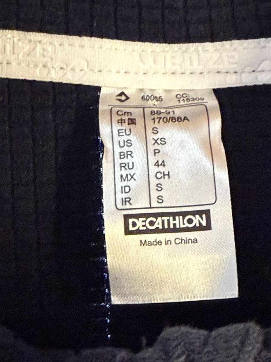 Decathlon Jacken: Great blue DECATHLON sports jacket. S – Neu (gemäss Beschreibung) aus Grund b. Gstaad von PlageNeigeplus 3