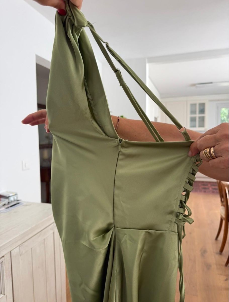 Robes: Abendkleid – Neuf avec emballage d'origine à Dottikon par RomanVer 2