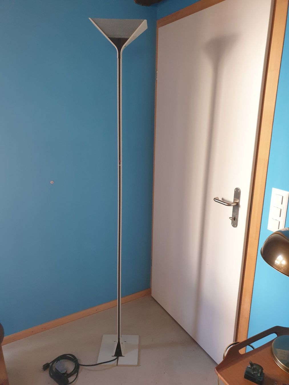 Flos Lampade: FLOS Papillion Stehlampe weiss – Usato da rebstein venduto da spacy73