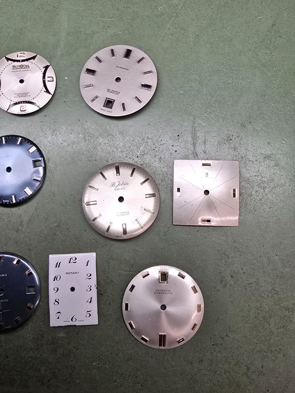 Orologi: Lot de 17 cadran divers – Usato da Tramelan venduto da Nirdan 3
