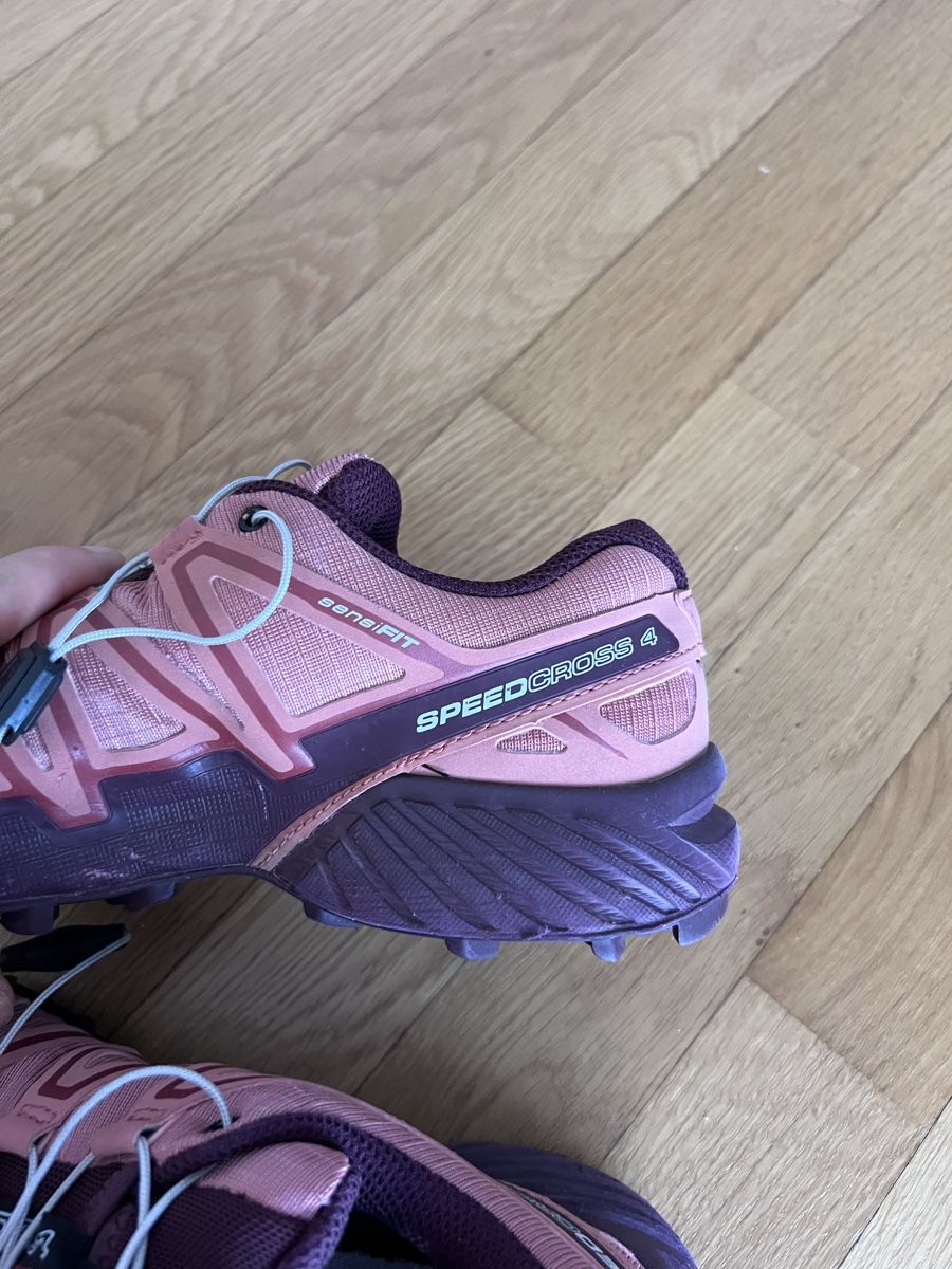 Salomon Scarpe da donna: Salomon Wanderschuhe  – Usato da Neuhaus SG venduto da bernike 3
