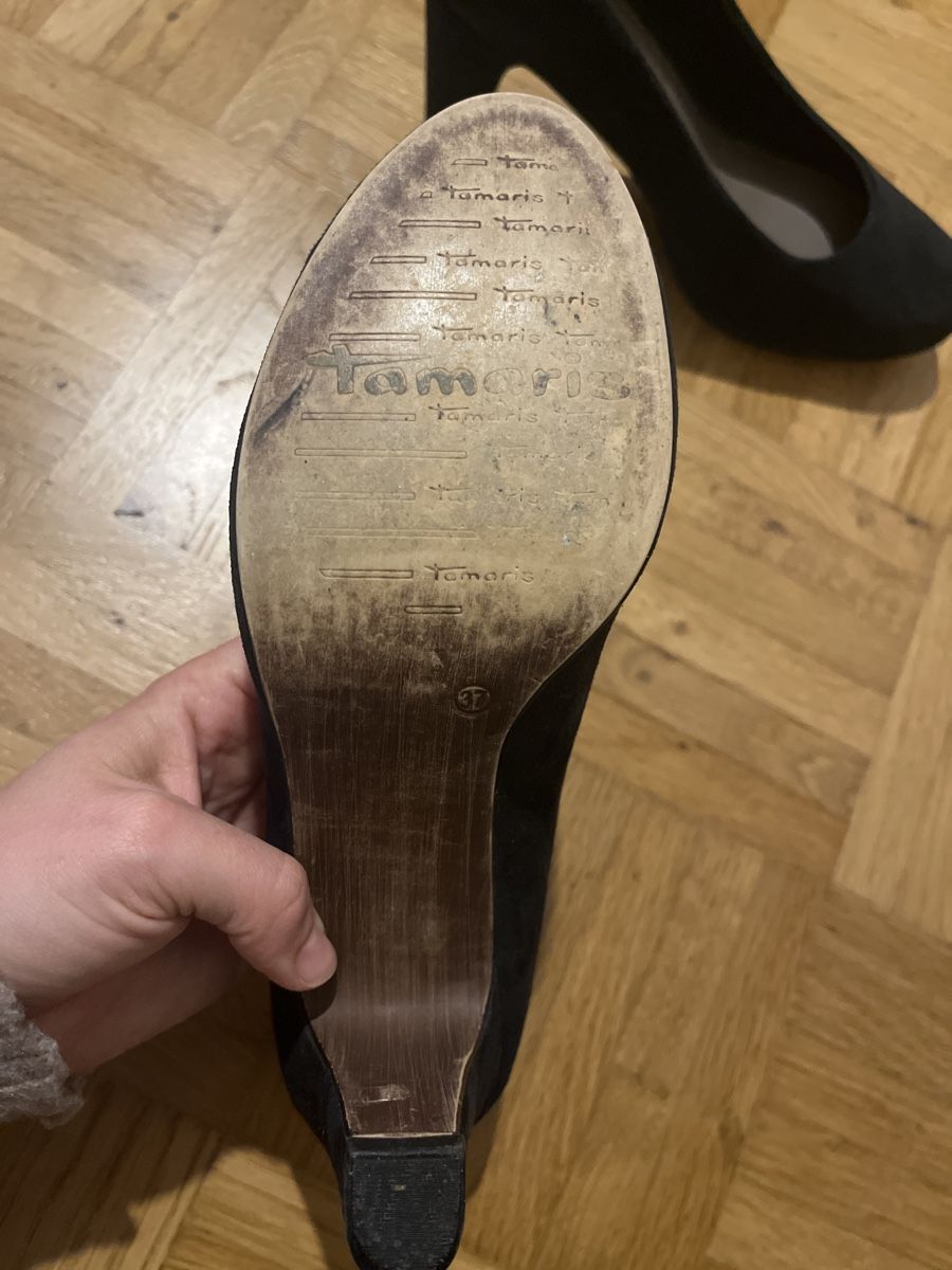 Tamaris Scarpe da donna: Absatzschuhe schwarz 37 – Usato da Thun venduto da bvle_68 2