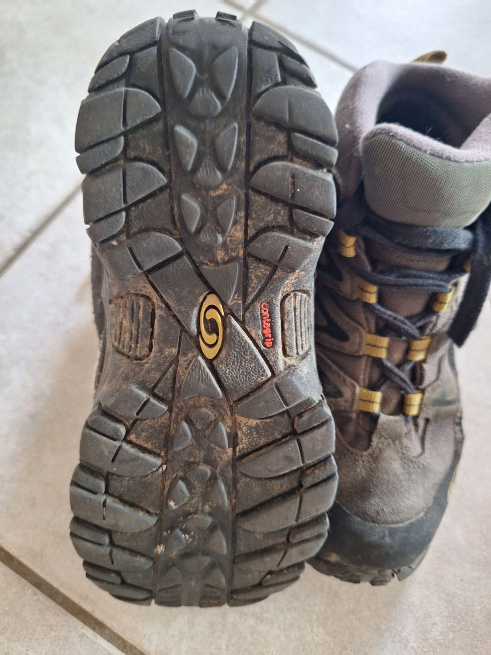 Salomon Scarpe per ragazzi: Wanderschuhe Salomon Gr. 33 – Usato da Gansingen venduto da Babsi52 1
