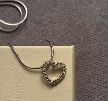 Silber 925 Halskette mit Herzanhänger mit steinchen