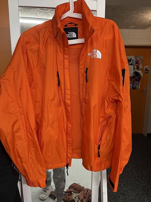 Giacche: North Face Jacke – Usato da Schleinikon venduto da kar_8ww7