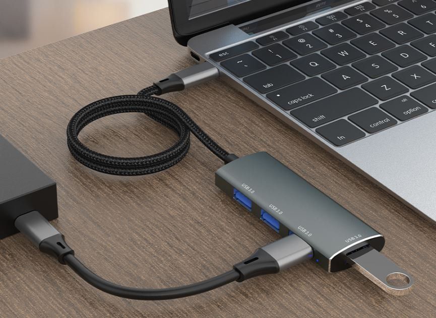 Hub & Switch: USB-A auf USB-3.0 / 4 Port Hub – Nuovo (secondo la descrizione) da Niederglatt ZH venduto da K1r7 1