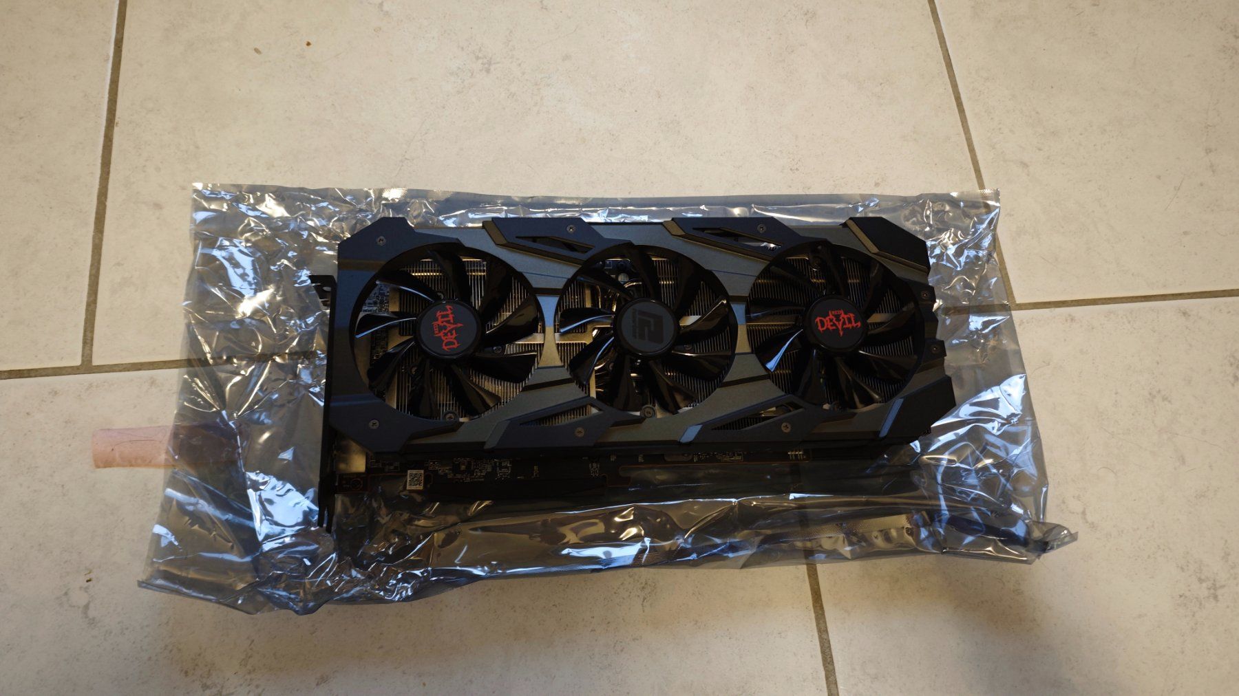 Schede grafiche: PowerColor Radeon RX 5700 Red Devil – Usato da Neuenhof venduto da compstar 1