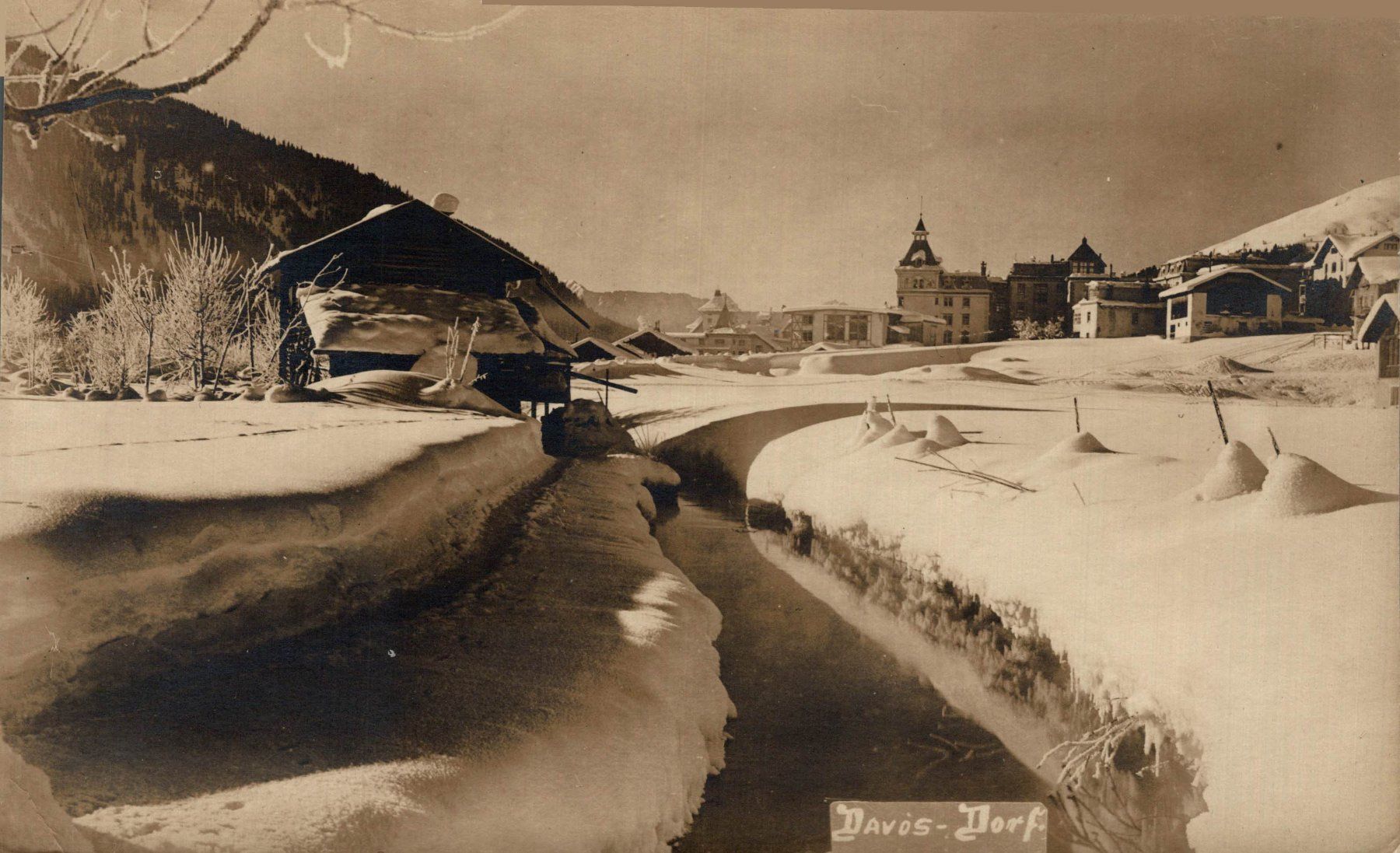 Cartoline postali: Davos Dorf im Winter – Usato da Bronschhofen venduto da Astore