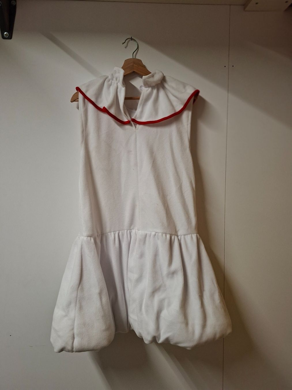 Costumes: Süsses Fasnachtskostüm Pilz Grösse 36-40 – D'occasion à Bäch SZ par nadinek85 4