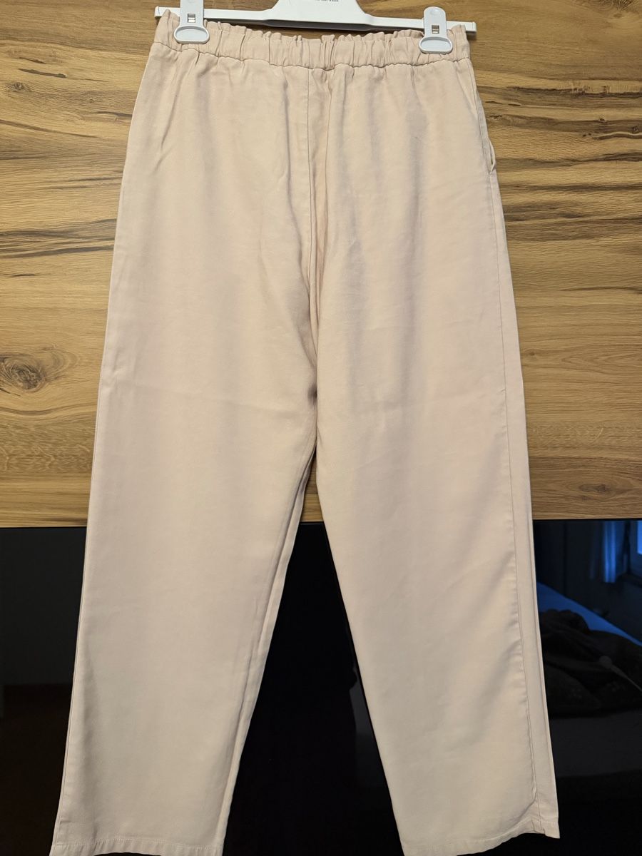 Mango Pantaloni: MNG Damen Hose in Grösse M. – Usato da Adliswil venduto da StephanieAnnina 5