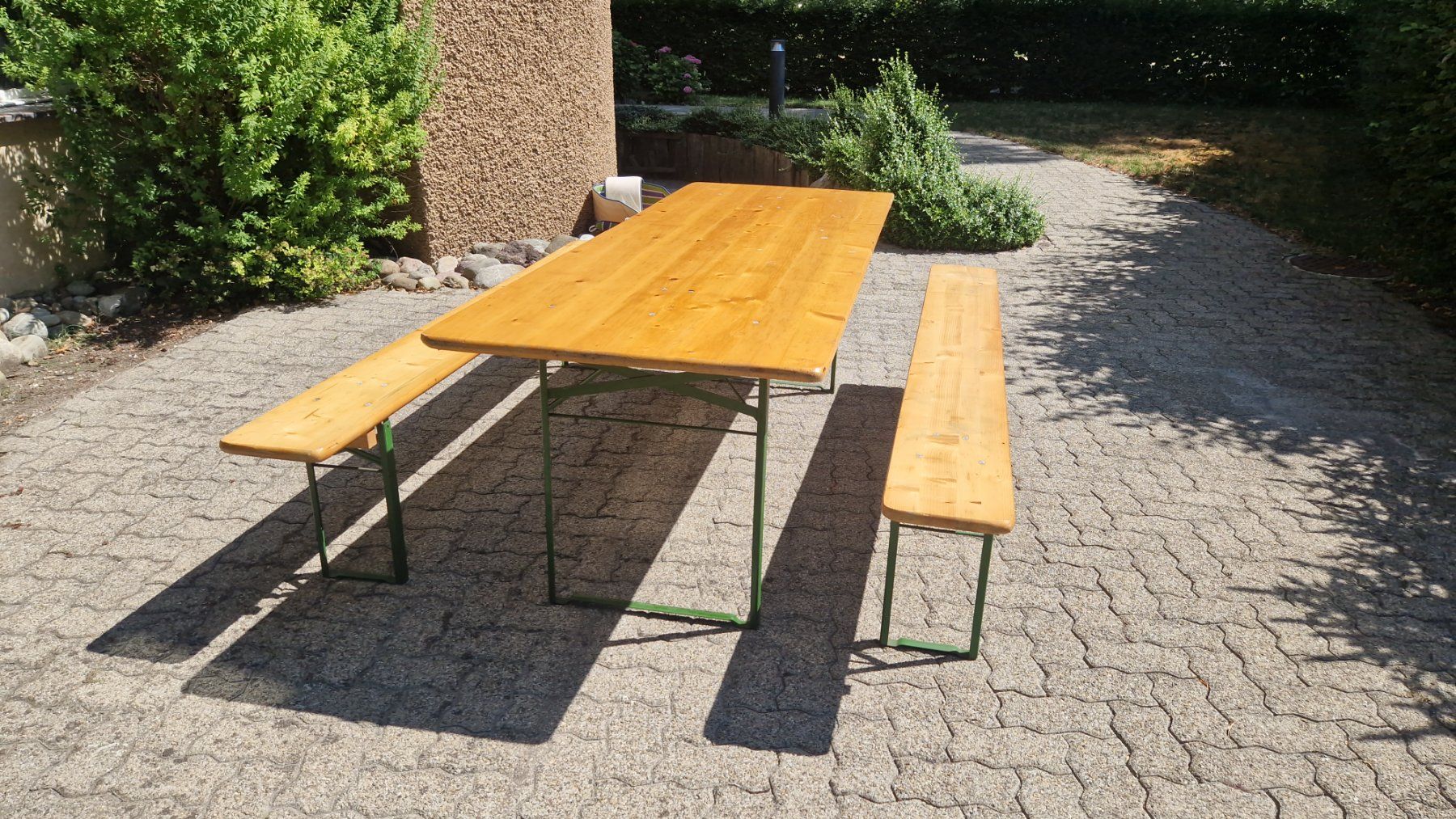 Tischset: Festbankgarnitur – Gebraucht aus Dübendorf von 402765513 1