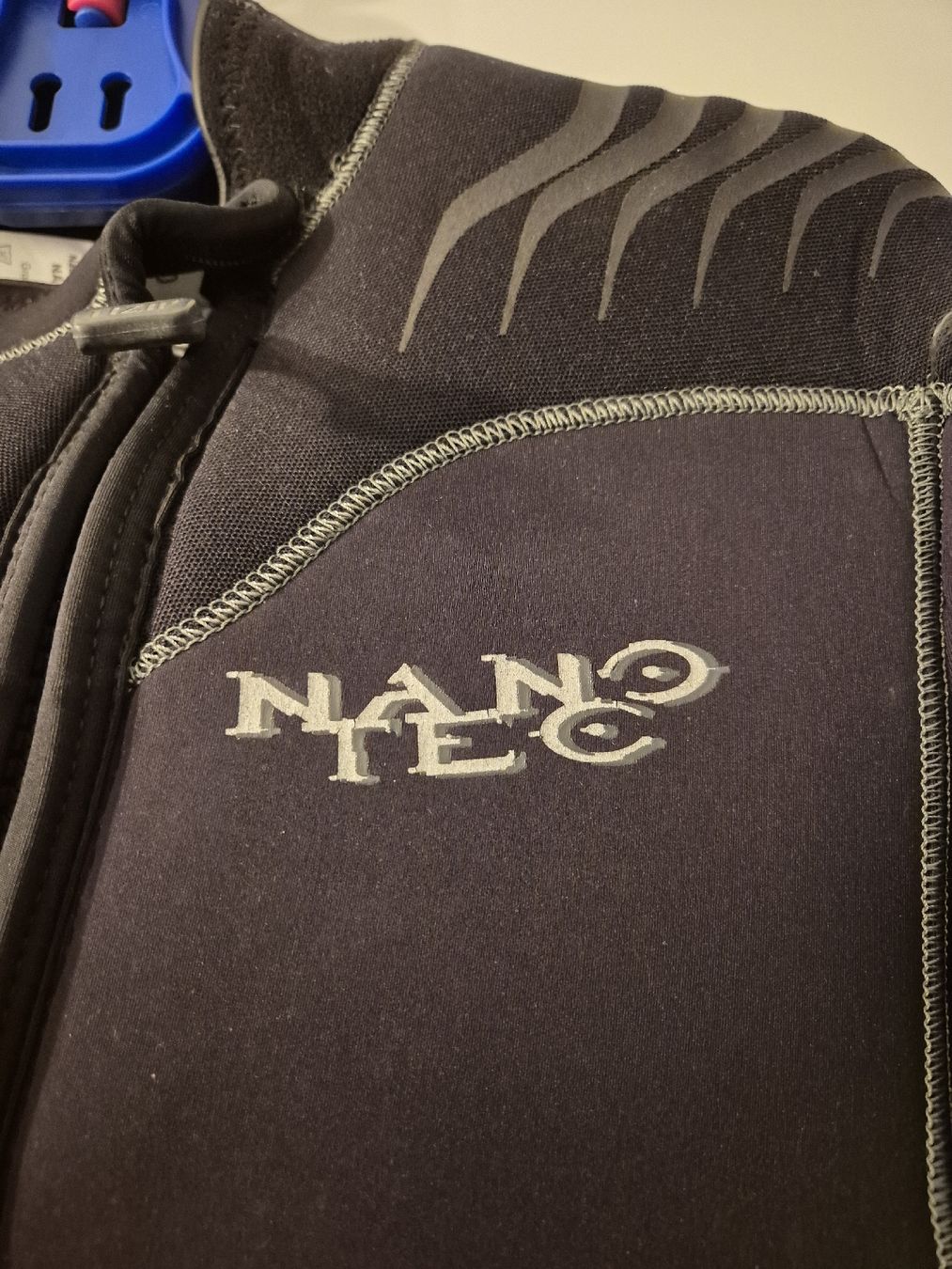 Mute per immersioni: Nano Tech wetsuit 8mm, for men, size 52 – Usato da Lenzburg venduto da wojcikar 4