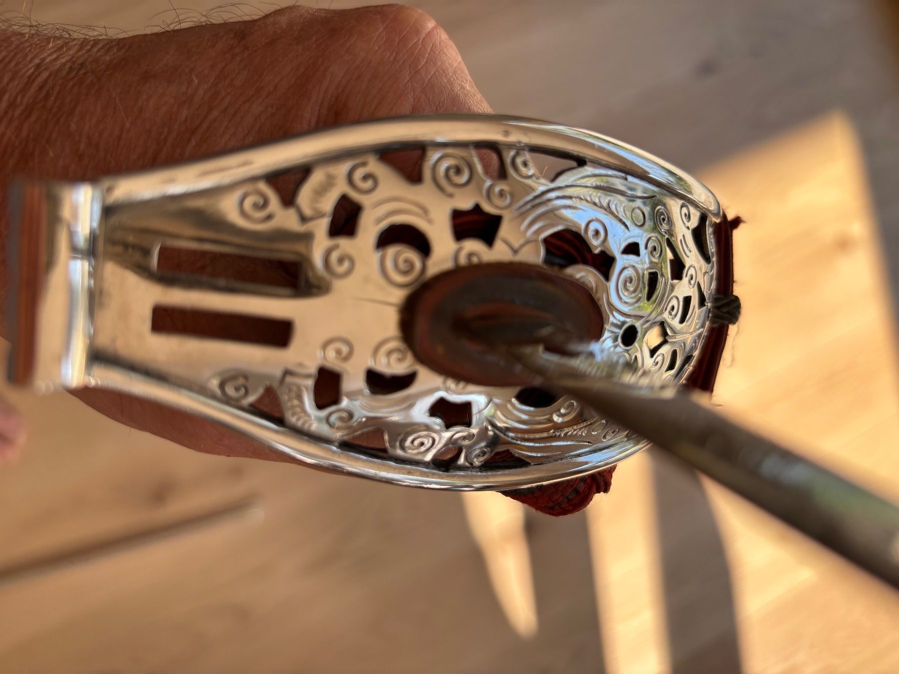 Armes blanches: Säbel mit Gravur und Scheide – D'occasion à Biglen par Charlieschwarz 4