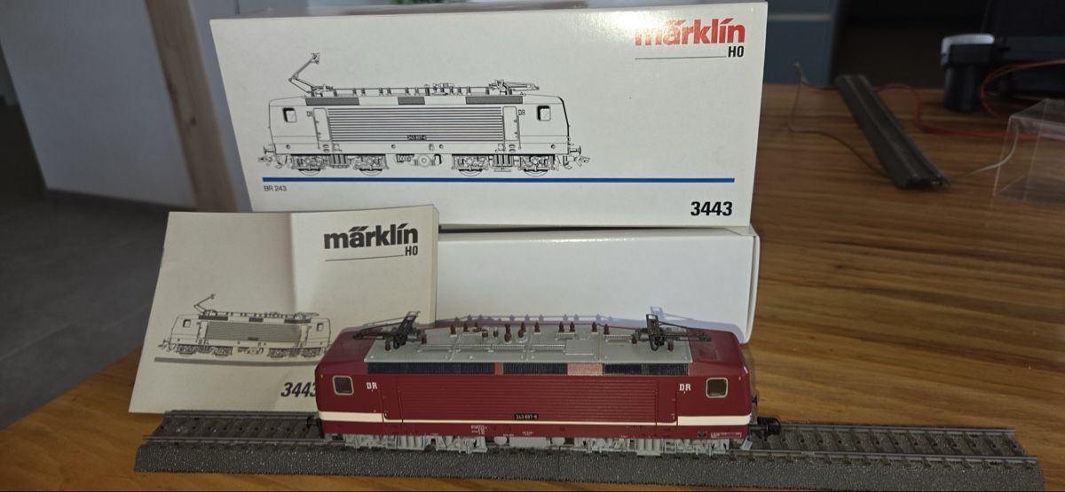 Märklin Trains électriques: Märklin Lok 3443 – D'occasion à Eglisau par Papillion 2