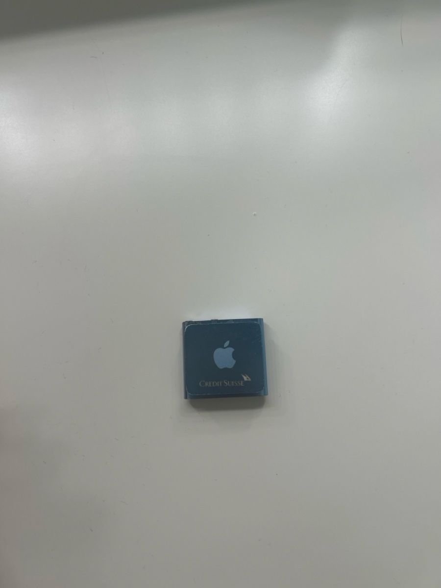 Apple Tragbarer Mediaplayer: Apple iPod Shuffle 2nd Gen blue used – Defekt aus Dübendorf von leeaur 1