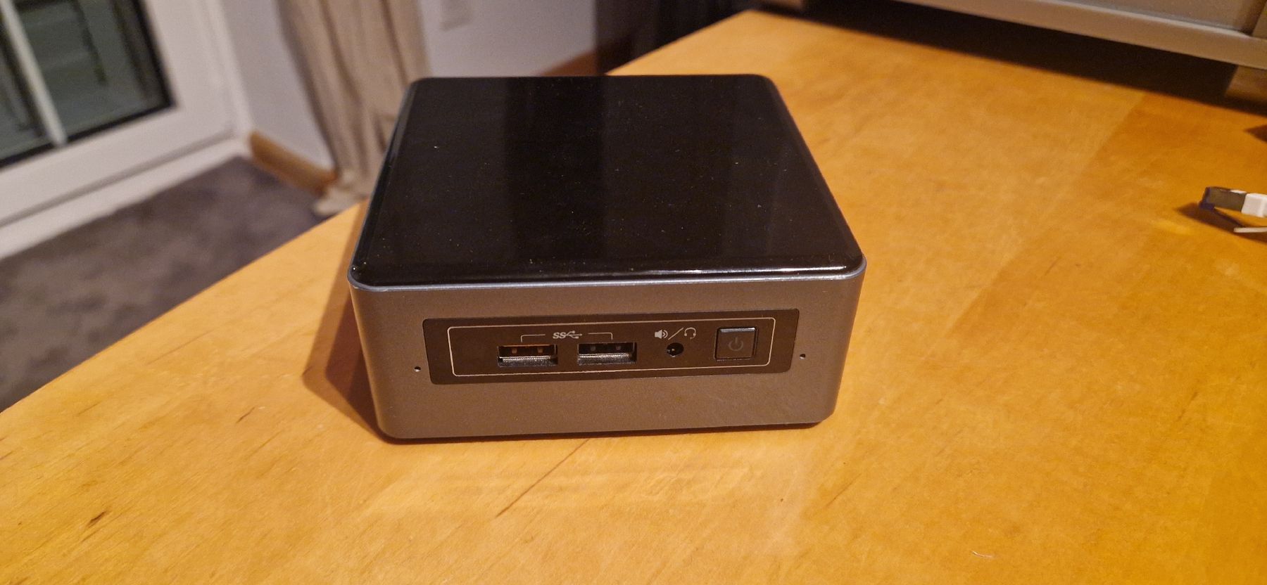 Intel PCs: Intel NUC Mini-PC (NUC6CAY)  – D'occasion à Oberdorf BL par __Wolf__