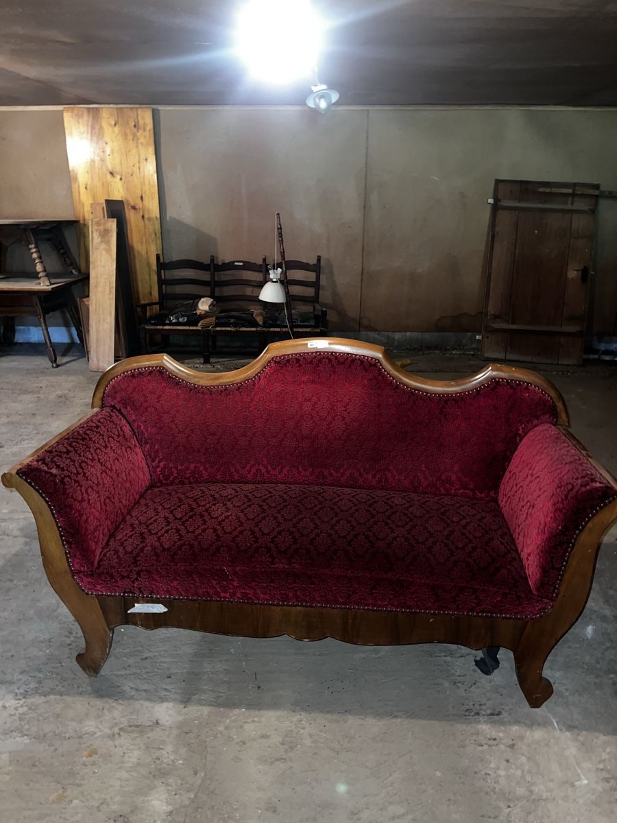 Divani: Antikes Sofa rot Samt  – Usato da Ueberstorf venduto da lorena... 2
